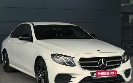 Mercedes-Benz E-Класс, 2018 год, 3 627 000 рублей, 3 фотография