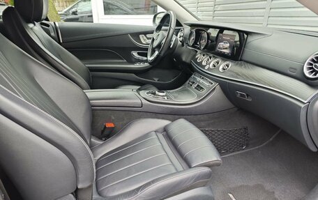 Mercedes-Benz E-Класс, 2017 год, 2 997 000 рублей, 16 фотография