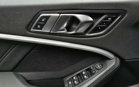 BMW 1 серия, 2021 год, 2 232 000 рублей, 7 фотография