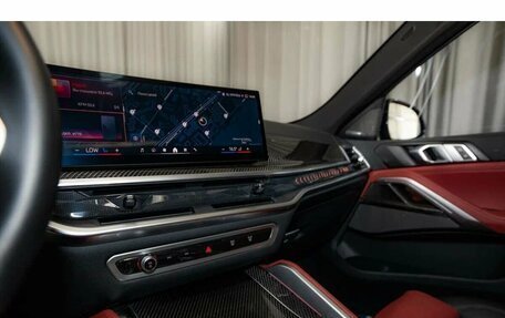 BMW X6, 2023 год, 15 000 000 рублей, 16 фотография