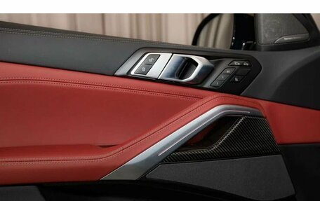 BMW X6, 2023 год, 15 000 000 рублей, 18 фотография