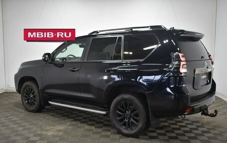 Toyota Land Cruiser Prado 150 рестайлинг 2, 2021 год, 7 280 000 рублей, 4 фотография