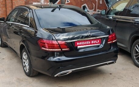 Mercedes-Benz E-Класс, 2013 год, 1 900 000 рублей, 5 фотография
