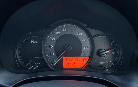 Toyota Vitz, 2015 год, 840 000 рублей, 1 фотография