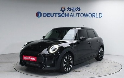 MINI Clubman, 2022 год, 2 260 000 рублей, 1 фотография