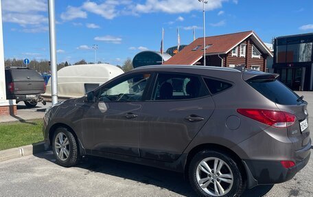 Hyundai ix35 I рестайлинг, 2014 год, 1 300 000 рублей, 3 фотография