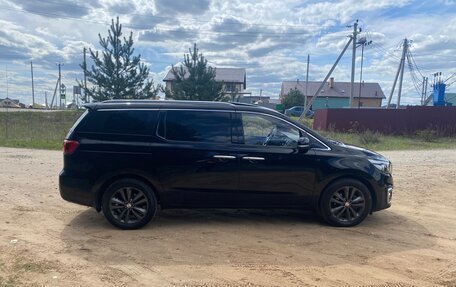 KIA Carnival III, 2018 год, 3 100 000 рублей, 8 фотография