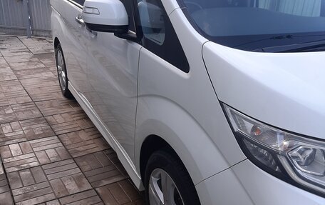 Honda Stepwgn IV, 2017 год, 2 430 000 рублей, 15 фотография
