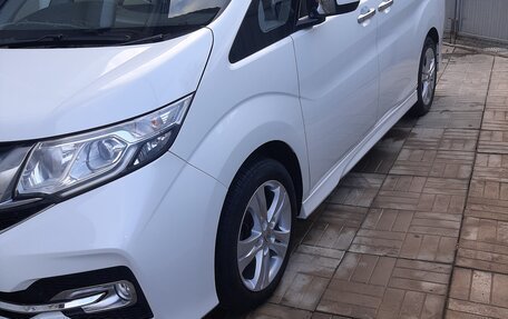 Honda Stepwgn IV, 2017 год, 2 430 000 рублей, 17 фотография