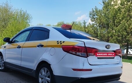 KIA Rio III рестайлинг, 2015 год, 670 000 рублей, 3 фотография