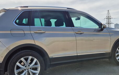 Volkswagen Tiguan II, 2017 год, 1 890 000 рублей, 5 фотография