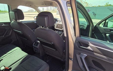 Volkswagen Tiguan II, 2017 год, 1 890 000 рублей, 19 фотография