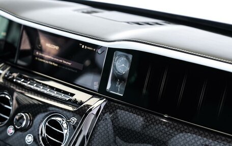 Rolls-Royce Cullinan, 2025 год, 83 000 000 рублей, 16 фотография