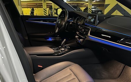 BMW 5 серия, 2019 год, 4 720 000 рублей, 14 фотография