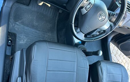 Toyota Yaris III рестайлинг, 2008 год, 549 000 рублей, 13 фотография