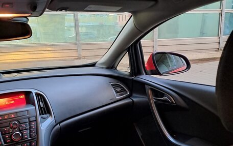 Opel Astra J, 2014 год, 996 000 рублей, 13 фотография