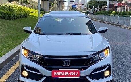Honda Civic IX, 2021 год, 1 750 000 рублей, 2 фотография