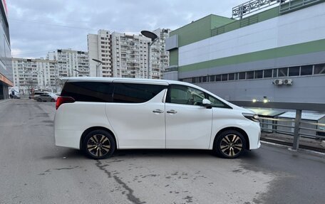 Toyota Alphard III, 2021 год, 7 400 000 рублей, 2 фотография