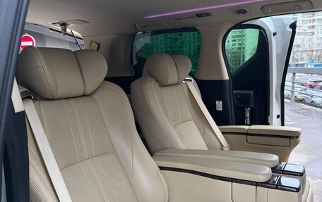 Toyota Alphard III, 2021 год, 7 400 000 рублей, 10 фотография