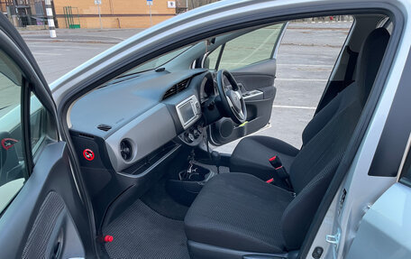 Toyota Vitz, 2015 год, 840 000 рублей, 15 фотография