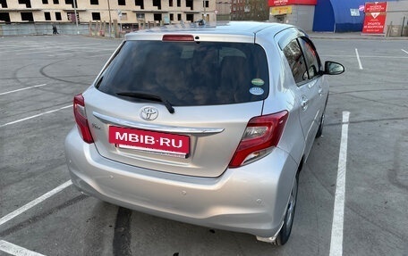 Toyota Vitz, 2015 год, 840 000 рублей, 19 фотография