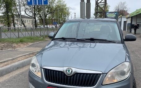 Skoda Fabia II, 2012 год, 530 000 рублей, 2 фотография
