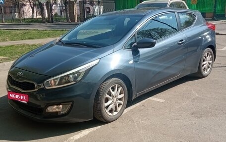 KIA cee'd III, 2014 год, 1 100 000 рублей, 2 фотография