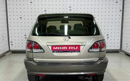 Lexus RX IV рестайлинг, 2001 год, 999 000 рублей, 7 фотография