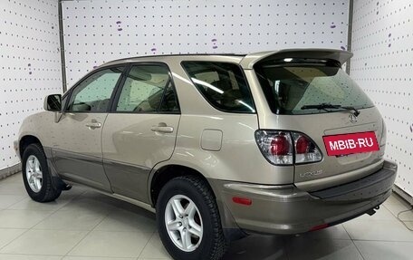 Lexus RX IV рестайлинг, 2001 год, 999 000 рублей, 5 фотография