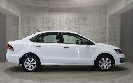 Volkswagen Polo VI (EU Market), 2017 год, 1 175 000 рублей, 4 фотография