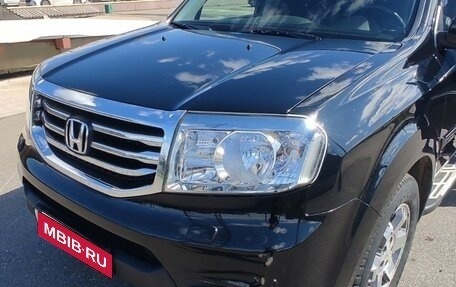 Honda Pilot III рестайлинг, 2013 год, 2 600 000 рублей, 1 фотография
