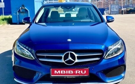 Mercedes-Benz C-Класс, 2016 год, 2 700 000 рублей, 1 фотография