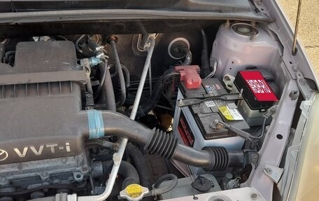 Toyota Vitz, 2001 год, 380 000 рублей, 21 фотография