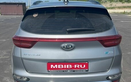 KIA Sportage IV рестайлинг, 2020 год, 3 200 000 рублей, 6 фотография
