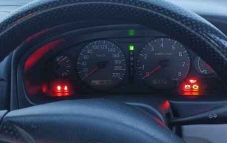 Nissan Sunny N16, 2001 год, 275 000 рублей, 2 фотография