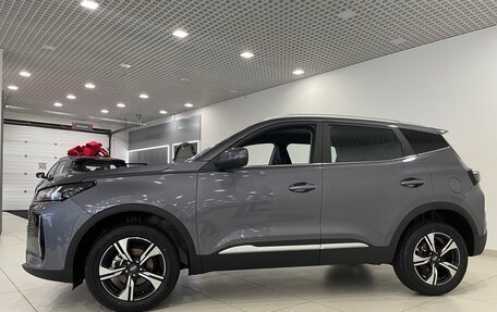 Chery Tiggo 4 I рестайлинг, 2025 год, 2 420 000 рублей, 8 фотография