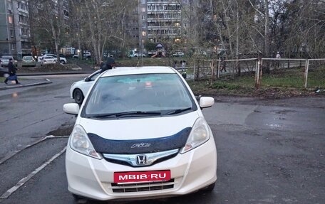 Honda Fit III, 2012 год, 860 000 рублей, 3 фотография