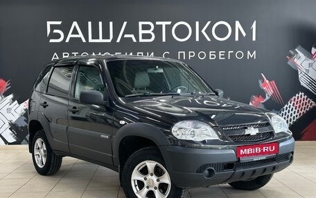 Chevrolet Niva I рестайлинг, 2018 год, 720 000 рублей, 3 фотография