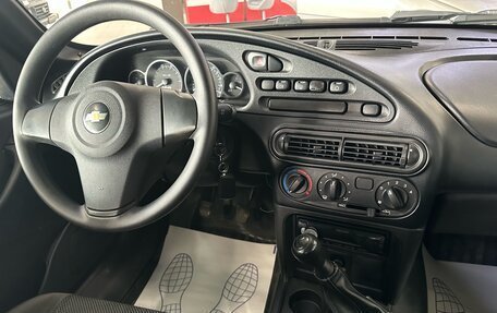 Chevrolet Niva I рестайлинг, 2018 год, 720 000 рублей, 9 фотография