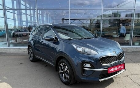 KIA Sportage IV рестайлинг, 2018 год, 2 350 000 рублей, 2 фотография