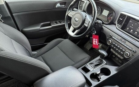 KIA Sportage IV рестайлинг, 2018 год, 2 350 000 рублей, 11 фотография
