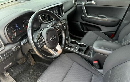 KIA Sportage IV рестайлинг, 2018 год, 2 350 000 рублей, 14 фотография