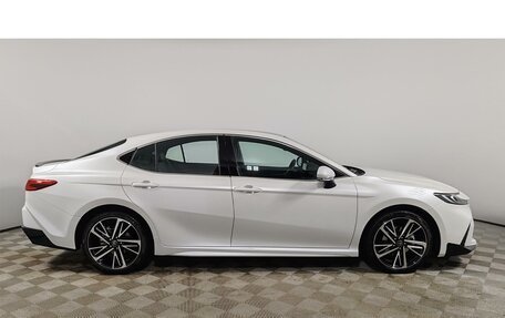 Toyota Camry, 2024 год, 4 790 000 рублей, 4 фотография