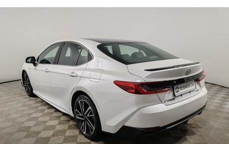 Toyota Camry, 2024 год, 4 790 000 рублей, 7 фотография
