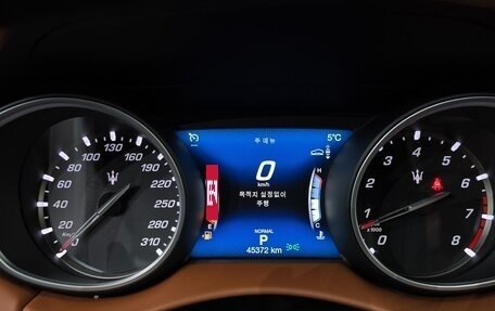 Maserati Levante I, 2020 год, 4 225 000 рублей, 14 фотография