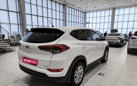 Hyundai Tucson III, 2015 год, 1 690 000 рублей, 6 фотография