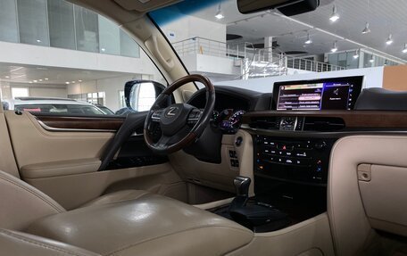 Lexus LX III, 2017 год, 7 099 000 рублей, 9 фотография