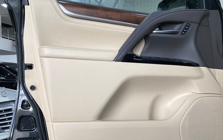 Lexus LX III, 2017 год, 7 099 000 рублей, 18 фотография