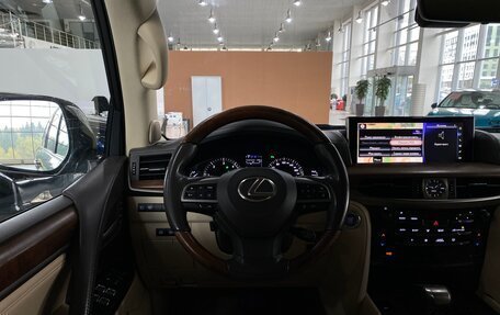 Lexus LX III, 2017 год, 7 099 000 рублей, 11 фотография