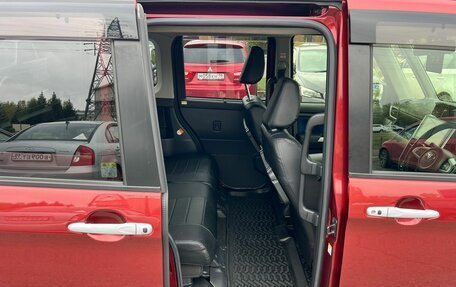 Toyota Roomy I, 2018 год, 899 999 рублей, 13 фотография